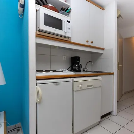 Dore T1bis Avec Piscine Apartmán *